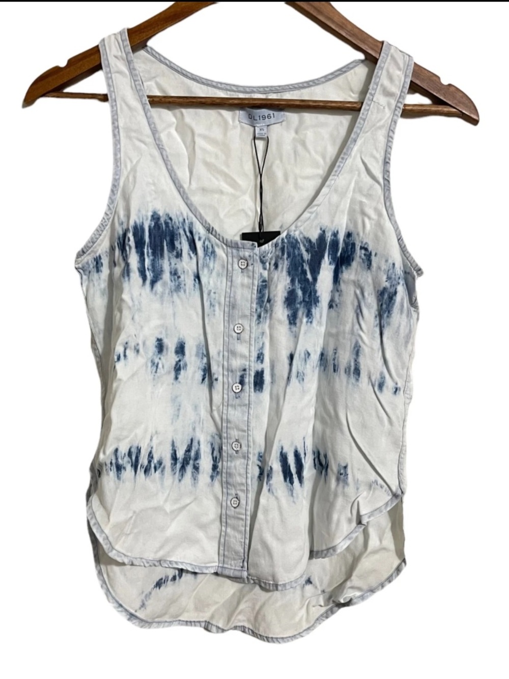 DL1961 Women's NWT Blue 100% Tencel Lyocell Tie Dye Button Up
Sleeveless Top XS
